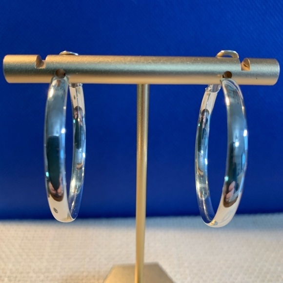 Sterling Silver Hoops with comfort closeure 1-1/2” diameter - Picture 5 of 10